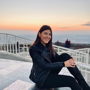 Meet your Posher, Pamela